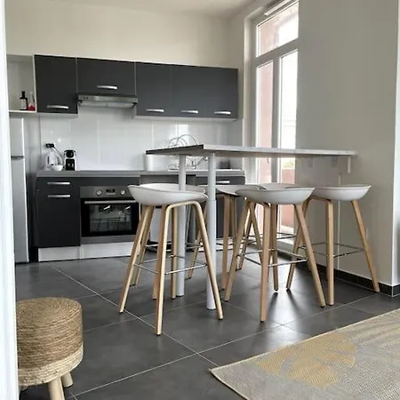 Le triomphe logement central, 8 pax 3 chambres Marseille Extérieur photo