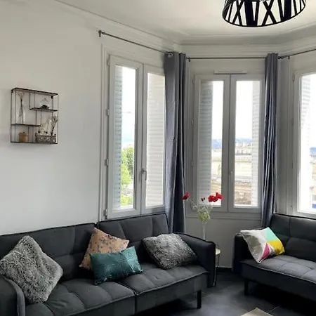 Le triomphe logement central, 8 pax 3 chambres Marseille Extérieur photo